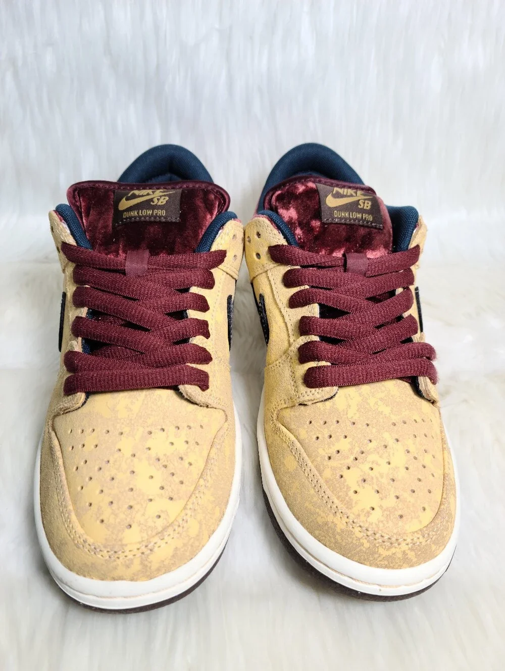 Nike Dunk Low SB Low City Of Cinema Gold Black Navy Brown Women 7.5 Men 6 NEW - Picture 5 of 7